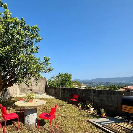 Дом отдыха Holibai Laranxeira, Escapada A Casita De Campo En Nigran, Galicia Нигран